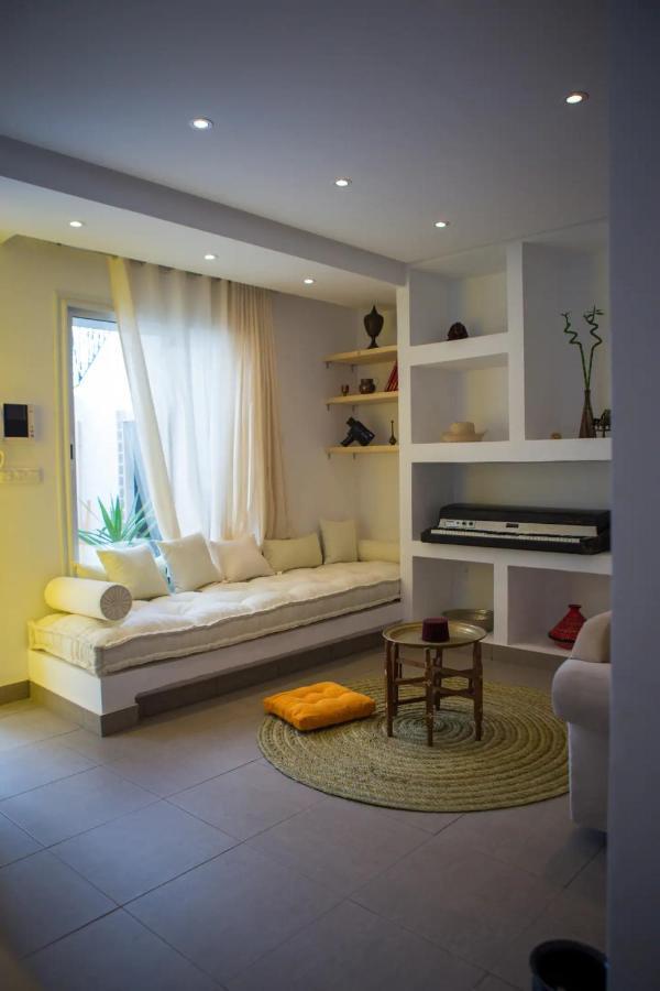 Coin Paisible Au Centre De La Marsa Apartment Exterior photo